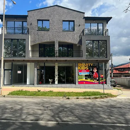 Luxury Place Daris-frre Parking 公寓 卡赞勒克